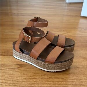 Women's brown platform espadrille sandals